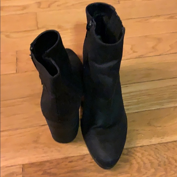 Steve Madden Shaakerr Booties size 9 - Picture 3 of 4